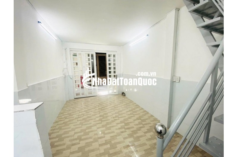 TRẦN XUÂN SOẠN, QUẬN 7 - GIÁ CHỈ 3.2 TỶ - SỔ HỒNG RIÊNG
HOẶC
NHÀ 2 TẦNG, 2 PHÒNG NGỦ, QUẬN 7 - VỊ TRÍ VÀNG TRÊN TRẦN XUÂN SOẢN - 3.2 TỶ 
HOẶC 
CƠ HỘI